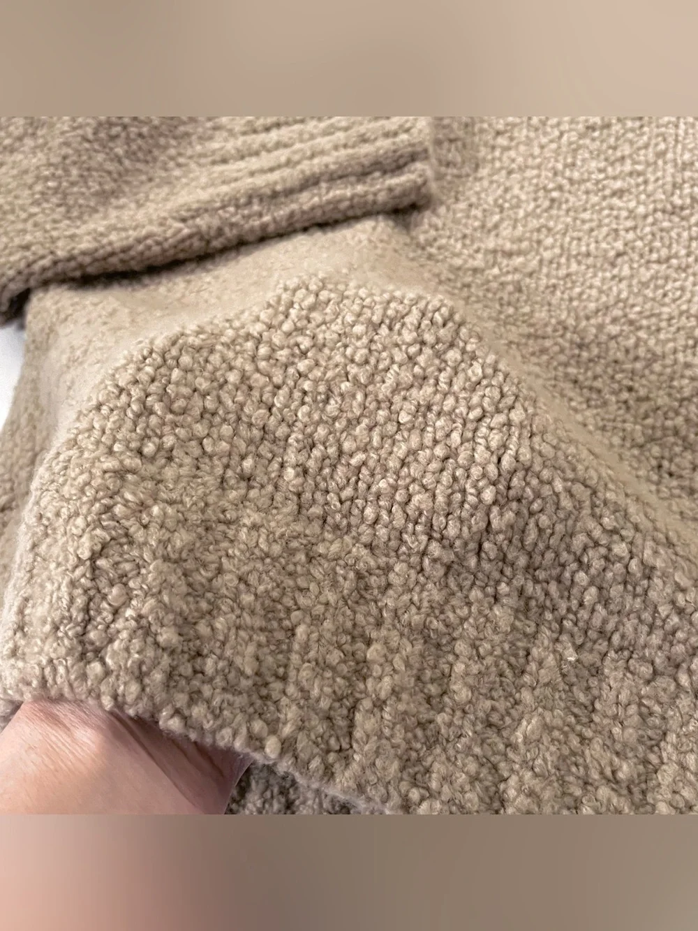 New NWOT Women’s Vince Oversized Soft Italian Knit Wool Sweater in Desert Clay